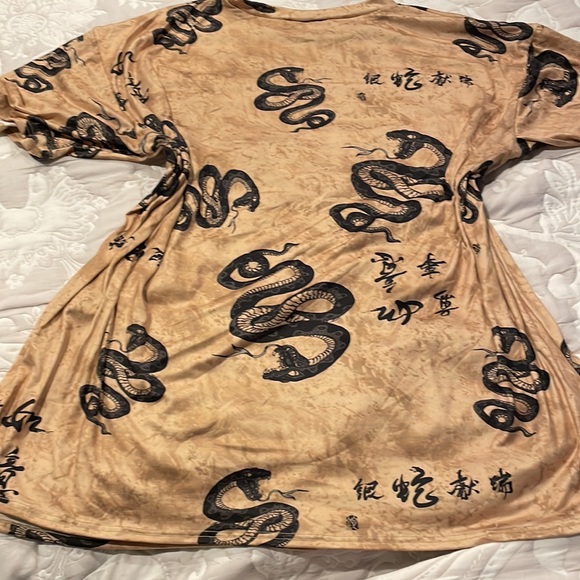 Fashionova Dragon Tunic Top Size 1XL - Picture 3 of 4